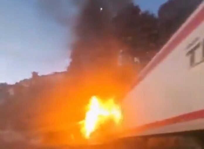 ace257c4-0f13-4a64-883a-dcea56c0794d