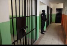 Recluso logra fugarse por la puerta principal del penal de Actopan, Hidalgo