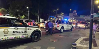 Ataque armado desata persecución policial en CDMX