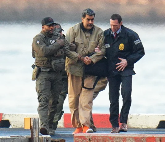 Argentina pide extradición de Maduro por crímenes de lesa humanidad