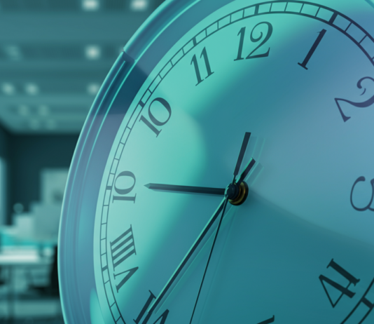 Reforma laboral de 40 horas omite dias de descanso; aplicaría hasta 2030