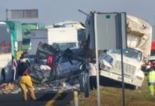 Carambola en Libramiento Bicentenario deja al menos tres muertos