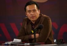 Marx Arriaga cumple 72 horas atrincherado en la SEP