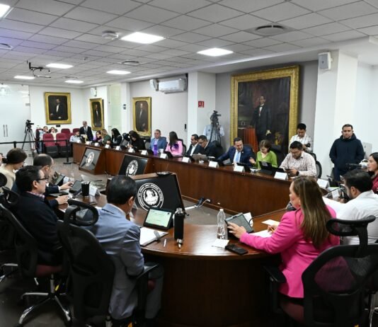 Aprueba Hidalgo reforma que limita monto de jubilaciones y pensiones
