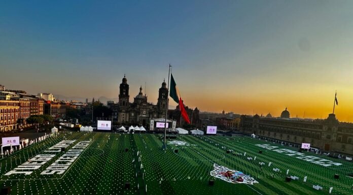 Hoy en Zócalo se vive la clase de fútbol más grande del mundo