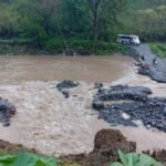 Huehuetla: colapsa puente en Zicatlán, comunidades quedan incomunicadas