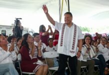Menchaca encabeza la edición número 100 de las Ferias de Servicios