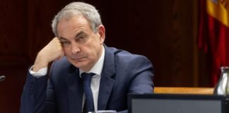 Citan como imputado por el caso Plus Ultra a Rodríguez Zapatero