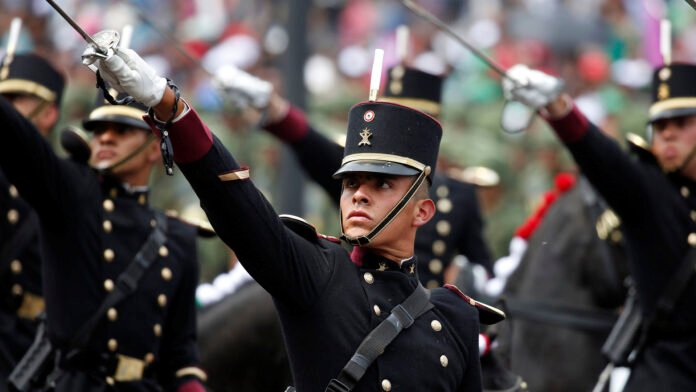Desfile-Militar-Mexico-15