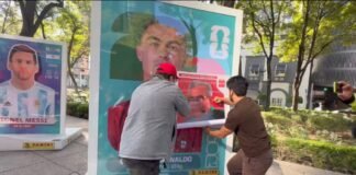 Colocan carteles de Rocha Moya en Paseo de la Reforma