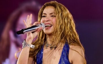 Llaman leyenda mundialista a Shakira