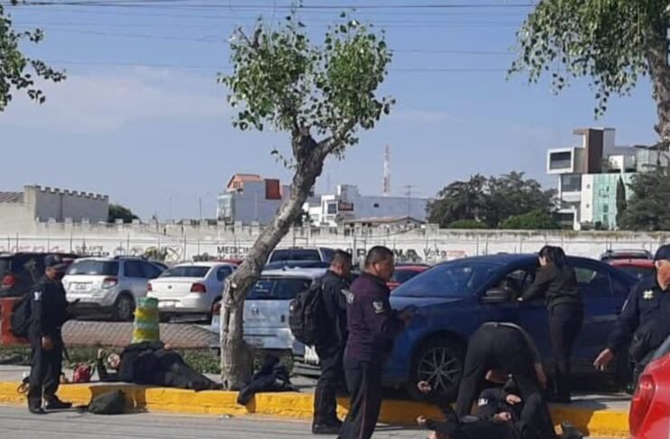 Accidente en Pachuca deja cuatro policías lesionados