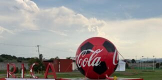Llega a Pachuca fiesta mundialista
