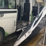 Desprendimiento de puerta en unidad del Tuzobús por «manipulación externa»