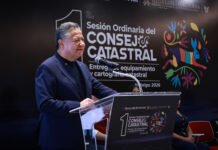 Menchaca apuesta por modernización catastral