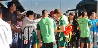 El Tri desata la euforia en su llegada al Estadio Ciudad de México