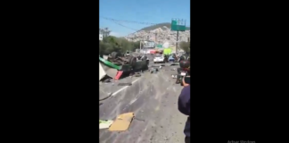 Volcadura de microbús en la México-Pachuca deja al menos 15 lesionados