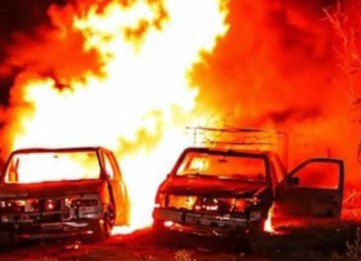 Tlaxcoapan: explotan camionetas cargadas con huachicol