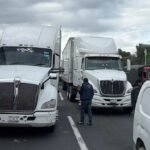 Transportista bloquean la México-Pachuca pese a acuerdos previos