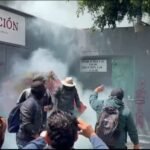 CNTE vandaliza oficinas de la SEP en el tercer día de paro nacional