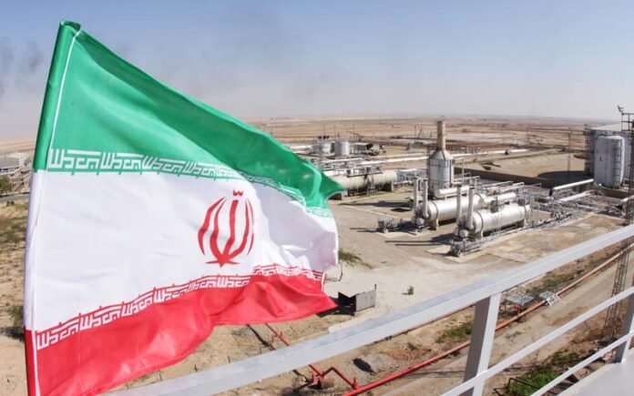 la-produccion-de-petroleo-de-iran-esta-en-riesgo-de-colapso-por-las-sanciones-de-trump-43408-696x435