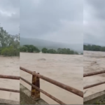 Cierran paso vehicular en Huautla por aumento del río Tamoyón I