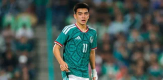 El mediocampista Gilberto Mora ya es conocido como “el Niño de oro”
