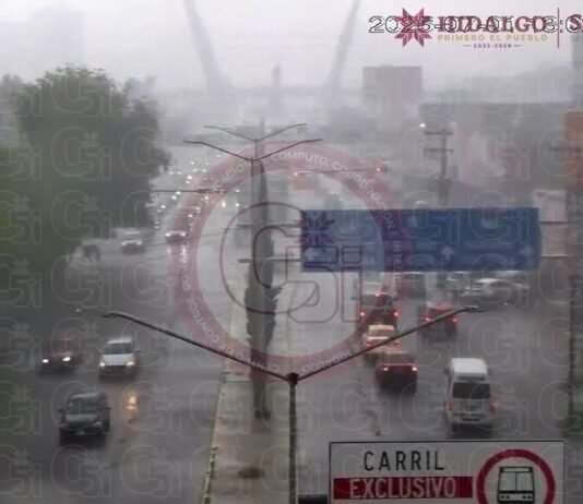 Lluvias dejan inundaciones severas en Pachuca