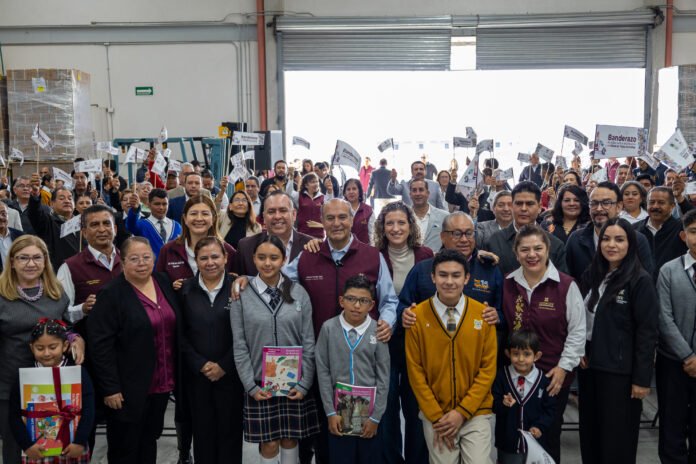 Inicia distribución de más de 3.7 millones de Libros de Texto Gratuitos (6)