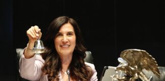 Kenia López llama a Arturo Ávila y Carlos Gutiérrez a privilegiar el diálogo