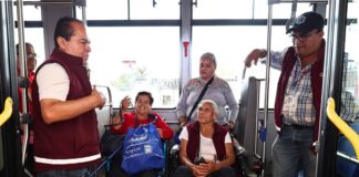 Transporte Metropolitano participa en “Viviendo en Plenitud”