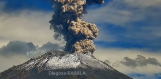 El Popo sorprende con enorme fumarola de 3.5 kilómetros