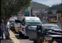 Choque deja tres lesionados en Río de las Avenidas