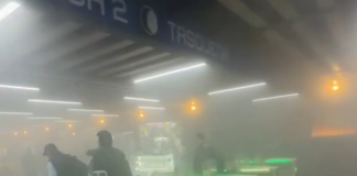 Desalojan estación Tasqueña del Metro por incendio en neumático
