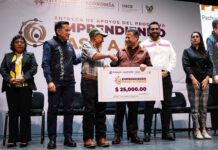“Emprendiendo paso a paso”: entregan apoyos a emprendedores de Hidalgo