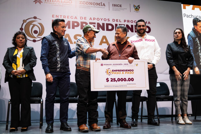 240926_GOBERNADOR_PROGRAMA EMPRENDIENDO PASO A PASO-3