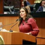 Simey Olvera deja la Mesa Directiva del Senado