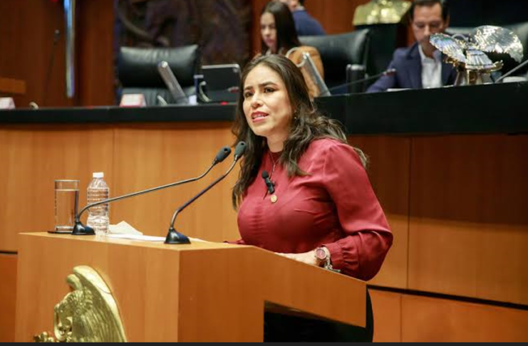 Simey Olvera deja la Mesa Directiva del Senado