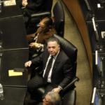 Ciudadanos logran ingresar al Senado con firmas contra Inzunza