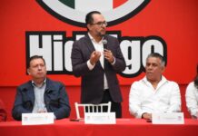 Marco Mendoza da banderazo a becarios de CEUSI