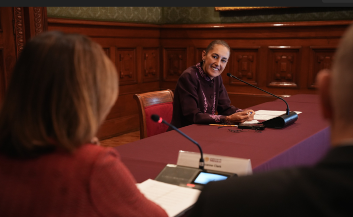 Sheinbaum recibió a integrantes de la Cámara de Comercio estadounidense