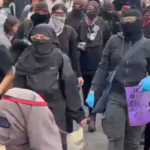 Confrontan a encapuchados en marcha por el agua en Guadalajara