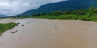 Menchaca alerta por crecida del río Atlapexco; posible evacuación