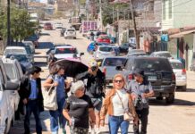 Periodistas marchan en Tecate para exigir seguridad tras irrupción armada